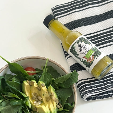 • SALAD DRESSING KIT •